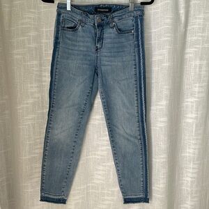 Liverpool Abby Skinny Crop LM7136TT Side Stripe Release HemWomen 4 27 Cut 14394